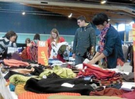 affluence-record-la-bourse-aux-vetements